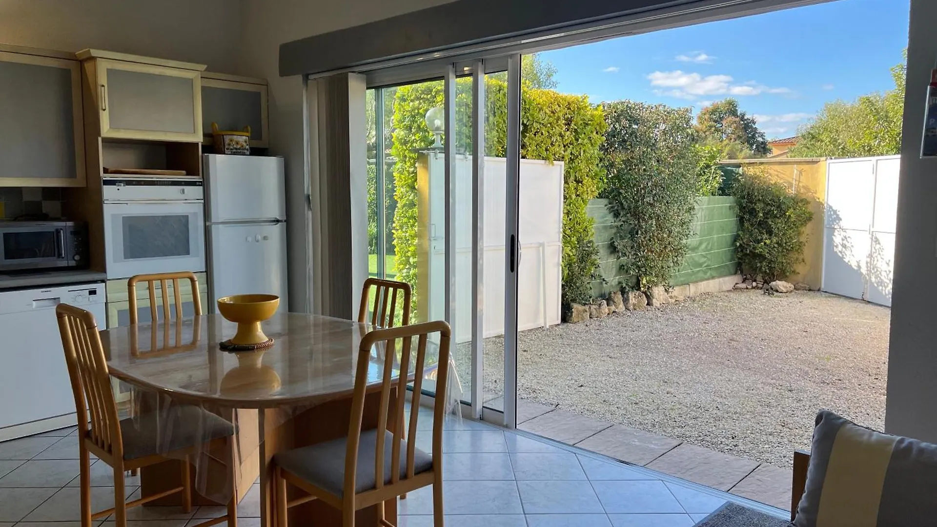 リル・シュル・ラ・ソルギュ Le Zenith - Calme Absolu, Jardin Et Piscine En Provenceヴィラ 別荘